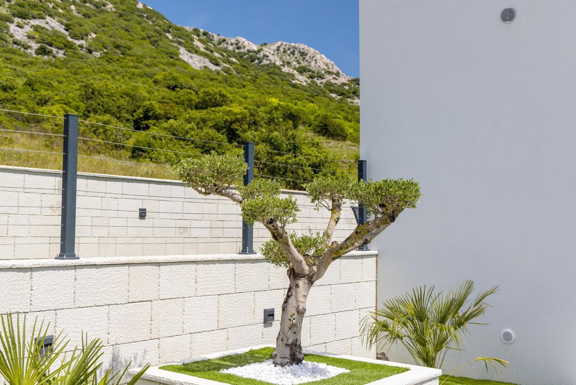 Villa Bellezza Draga Bašćanska Екстериор снимка